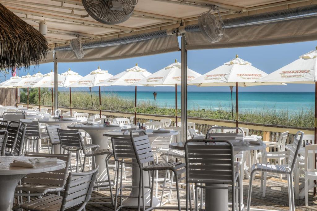 The Island Beach Resort Дженсън Бийч Екстериор снимка